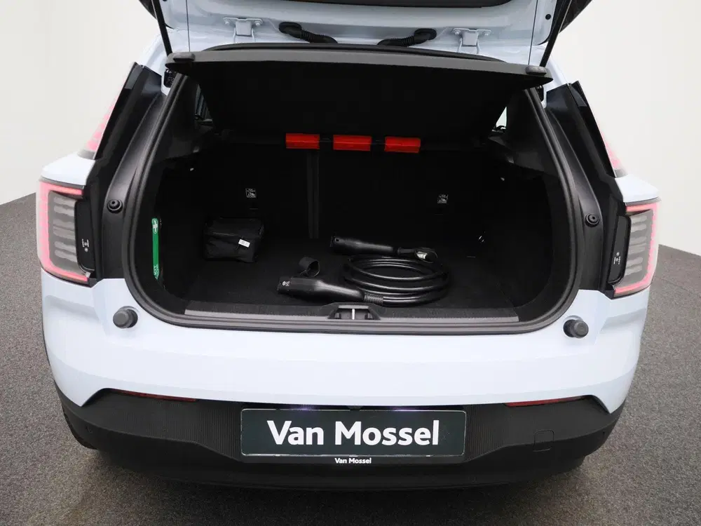 Volvo EX30 Single Motor Core uit 2024, foto 15