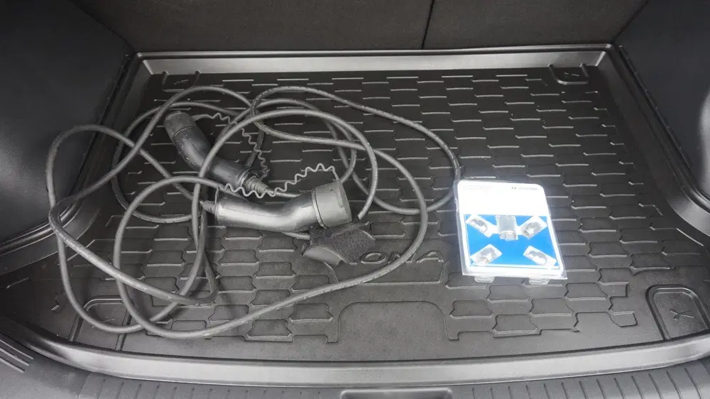 Hyundai KONA EV Fashion 64 kWh SOH 99% uit 2023, foto 15