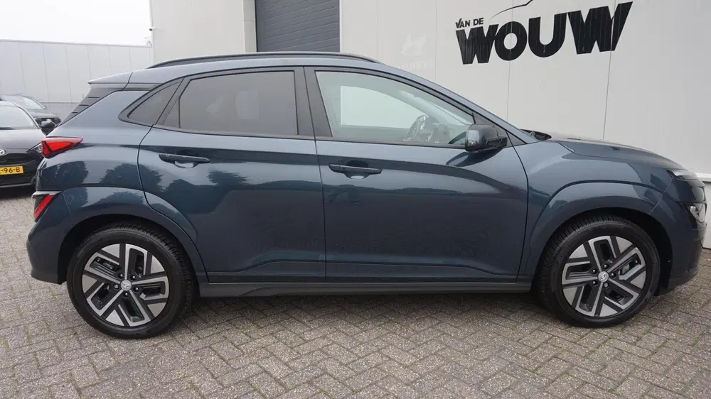 Hyundai KONA EV Fashion 64 kWh SOH 99% uit 2023, foto 7