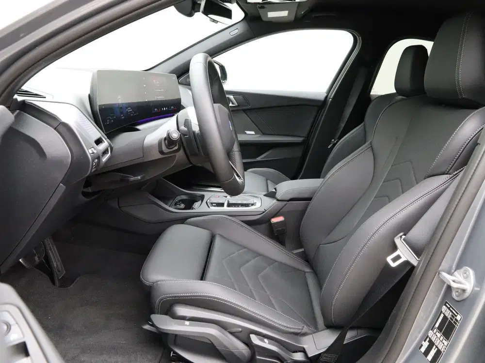 BMW 1-serie 120 M Sport Design Edition uit 2026, foto 5