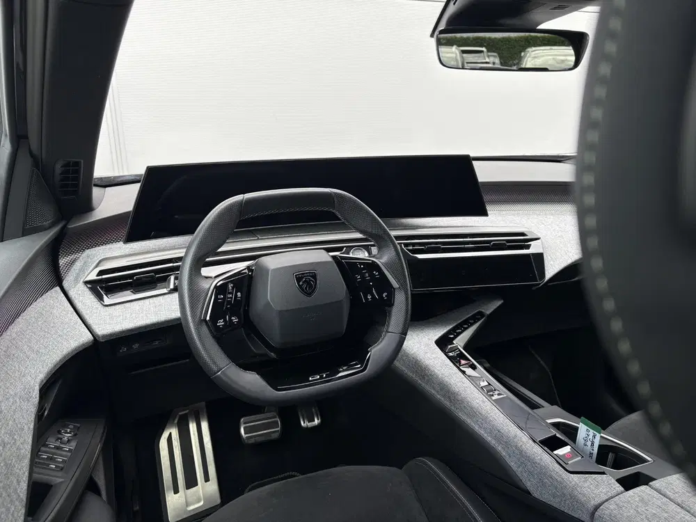Peugeot 5008 1.2 Hybrid 145 GT 7p uit 2025, foto 10
