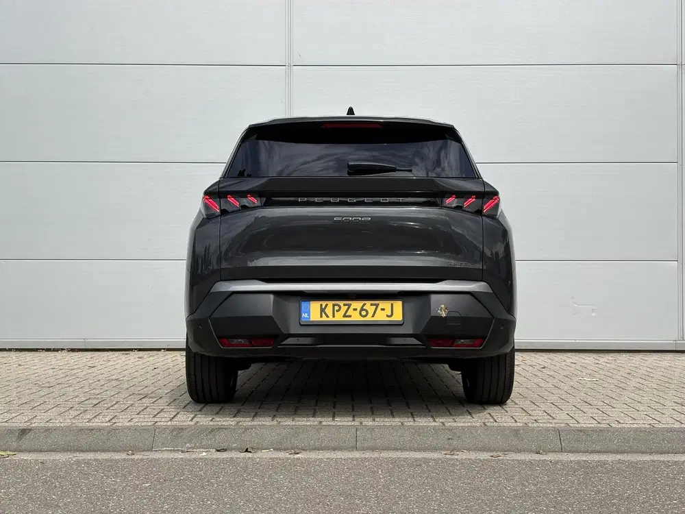 Peugeot 5008 1.2 Hybrid 145 GT 7p uit 2025, foto 5