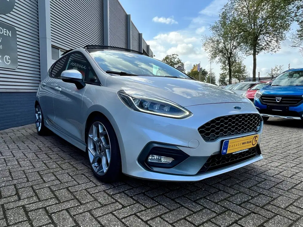Ford Fiesta 1.5 ST-3 200PK Panodak uit 2019, foto 5