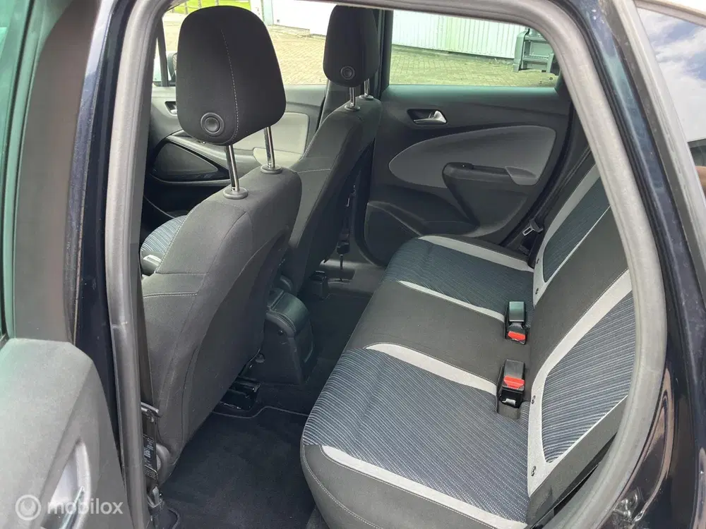 Opel Crossland 1.2 Turbo 120 Jaar Edition uit 2019, foto 10