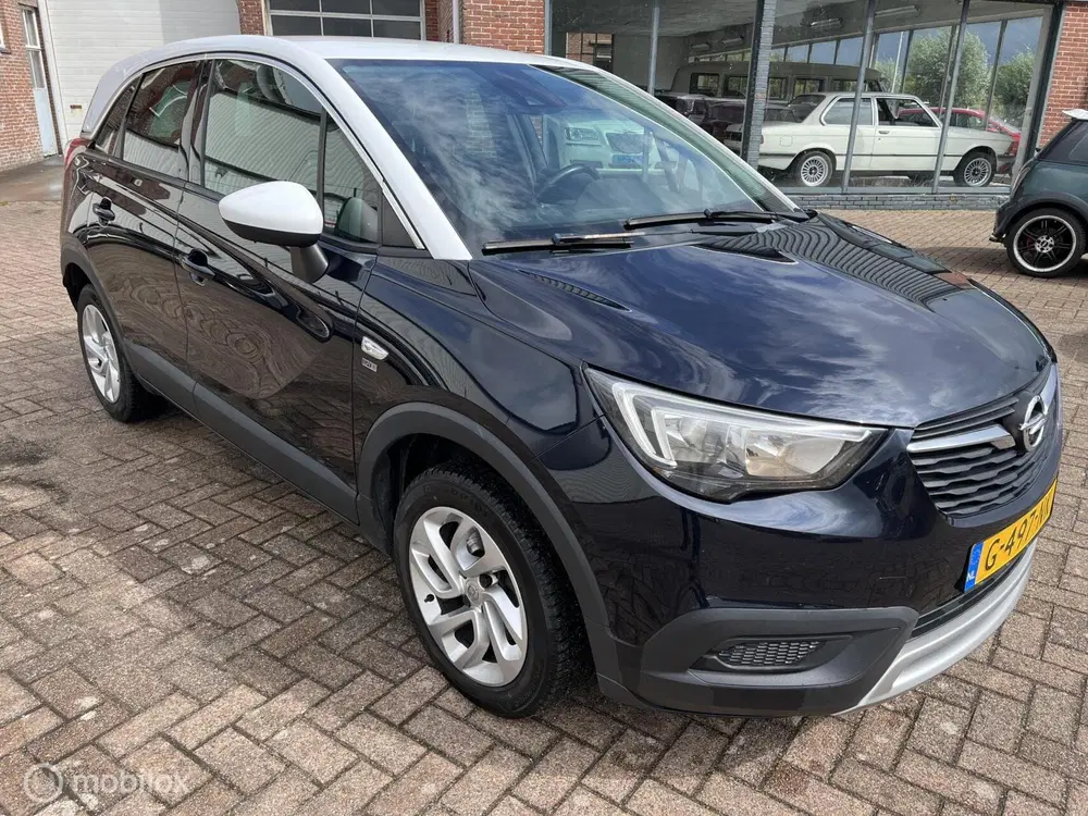 Opel Crossland 1.2 Turbo 120 Jaar Edition uit 2019, foto 3