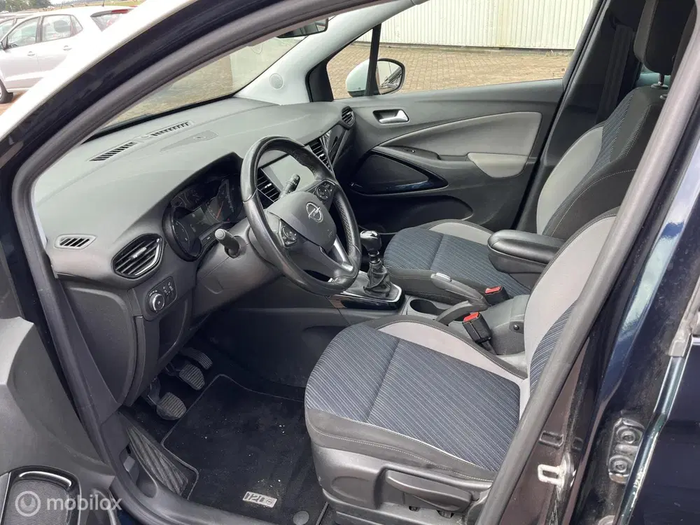 Opel Crossland 1.2 Turbo 120 Jaar Edition uit 2019, foto 8