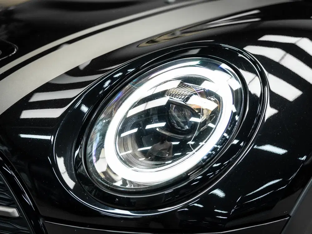 Mini Clubman 2.0 JCW ALL4 John Cooper Works uit 2021, foto 4