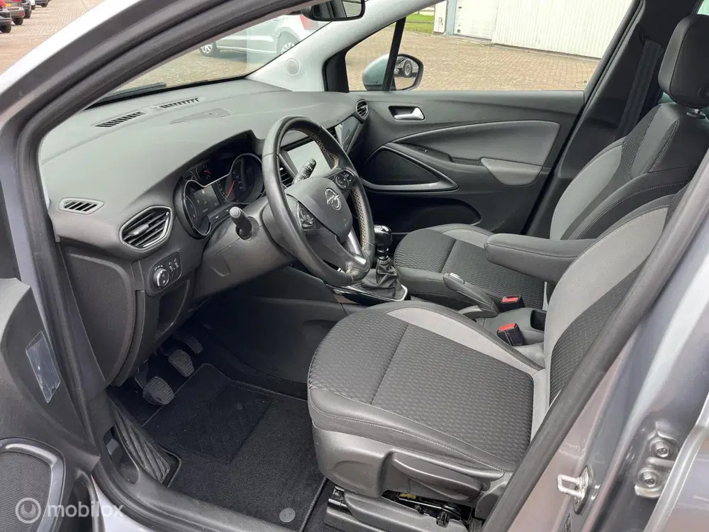 Opel Crossland 1.2 Turbo Innovation nette auto APK 10'28 uit 2020, foto 6