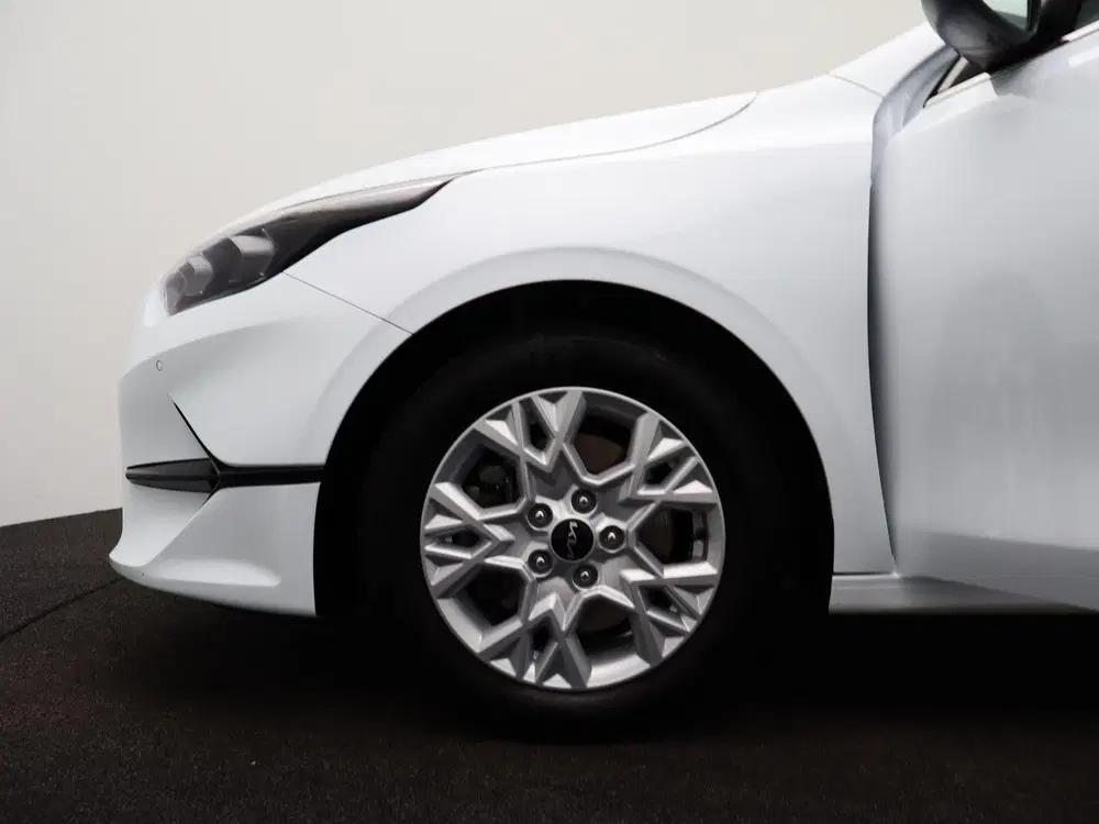 Kia Ceed 1.0 T-GDi DynamicPlusLine uit 2024, foto 15