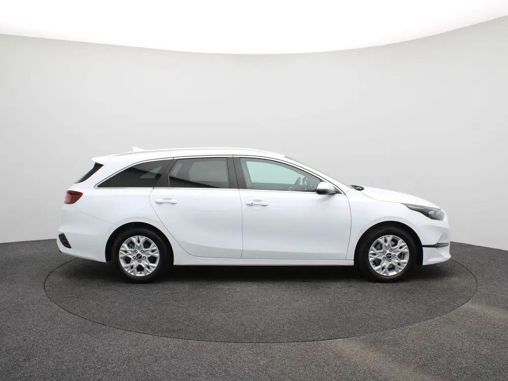 Kia Ceed 1.0 T-GDi DynamicPlusLine uit 2024, foto 6