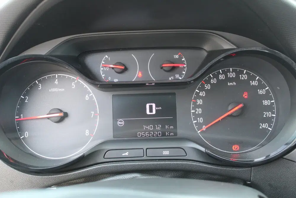 Opel Crossland 1.2 Turbo Edition l Stuur- en Stoelverwarm uit 2023, foto 13