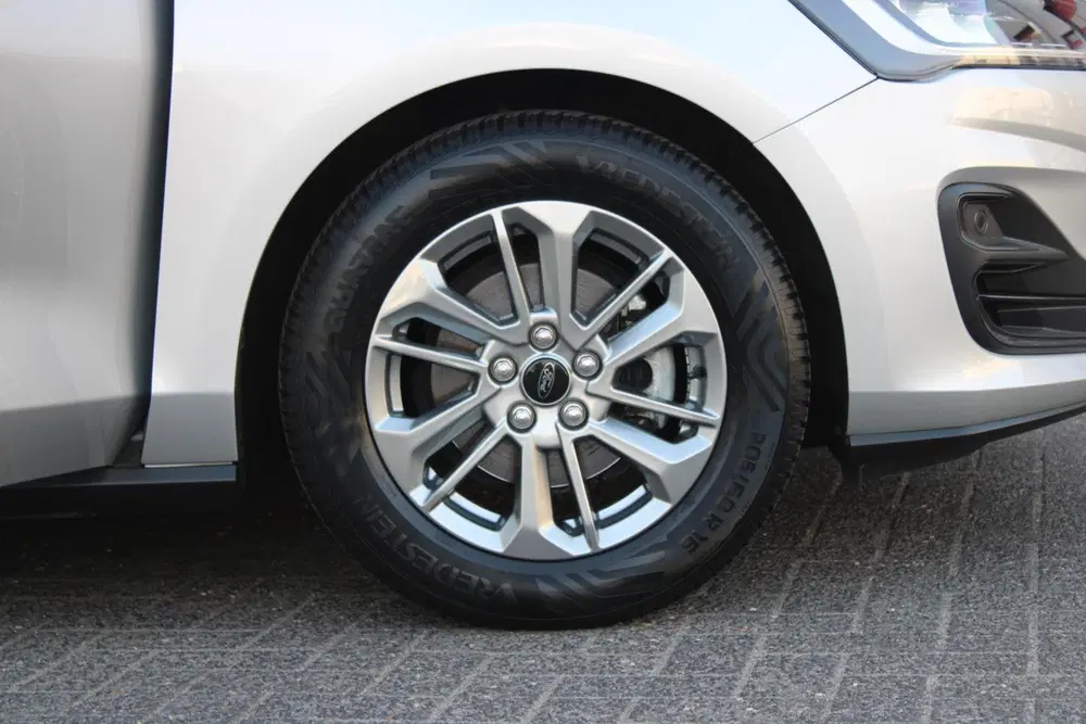 Ford Focus 1.0 EcoBoost Hybrid Titanium Led uit 2024, foto 12
