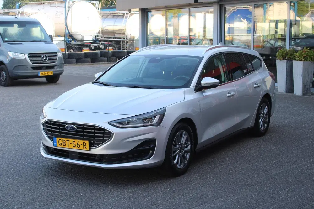 Ford Focus 1.0 EcoBoost Hybrid Titanium Led uit 2024, foto 3