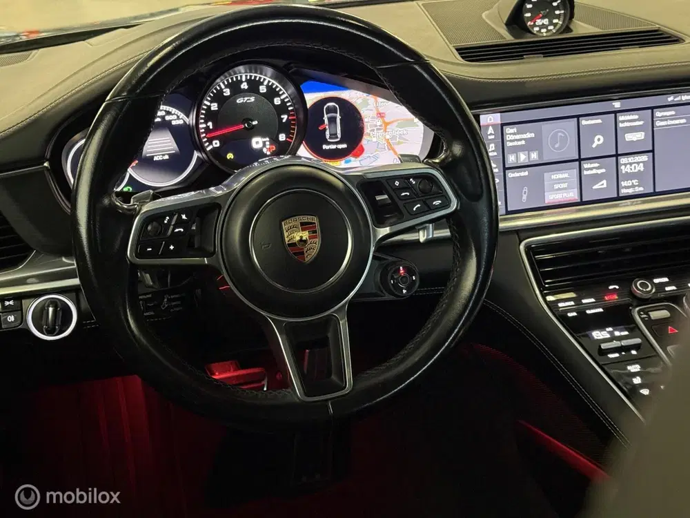 Porsche Panamera Sport Turismo 4.0 GTS PANO uit 2019, foto 10