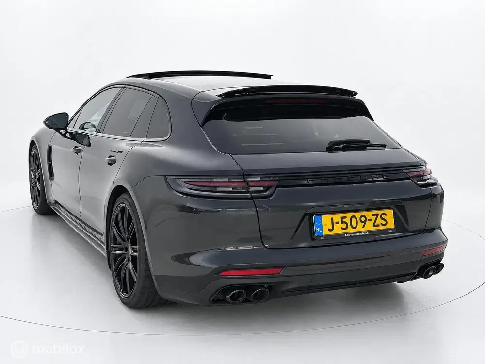Porsche Panamera Sport Turismo 4.0 GTS PANO uit 2019, foto 4