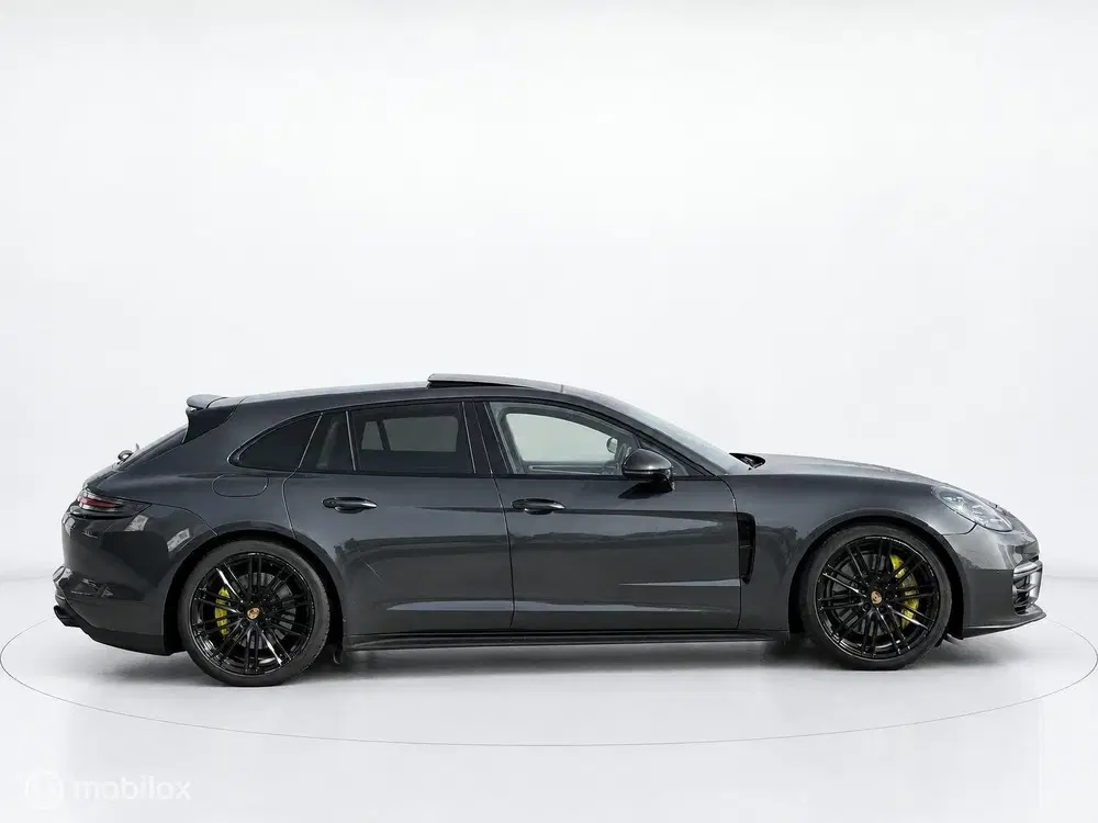 Porsche Panamera Sport Turismo 4.0 GTS PANO uit 2019, foto 8
