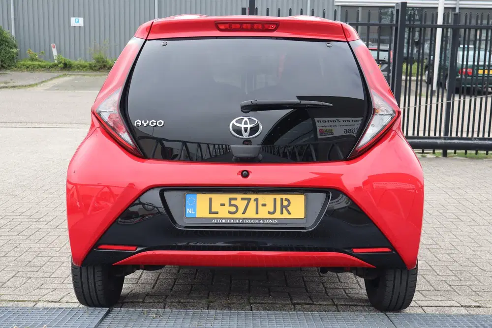Toyota Aygo 1.0 VVT-i x-joy Automaat Nederlandse auto uit 2021, foto 11