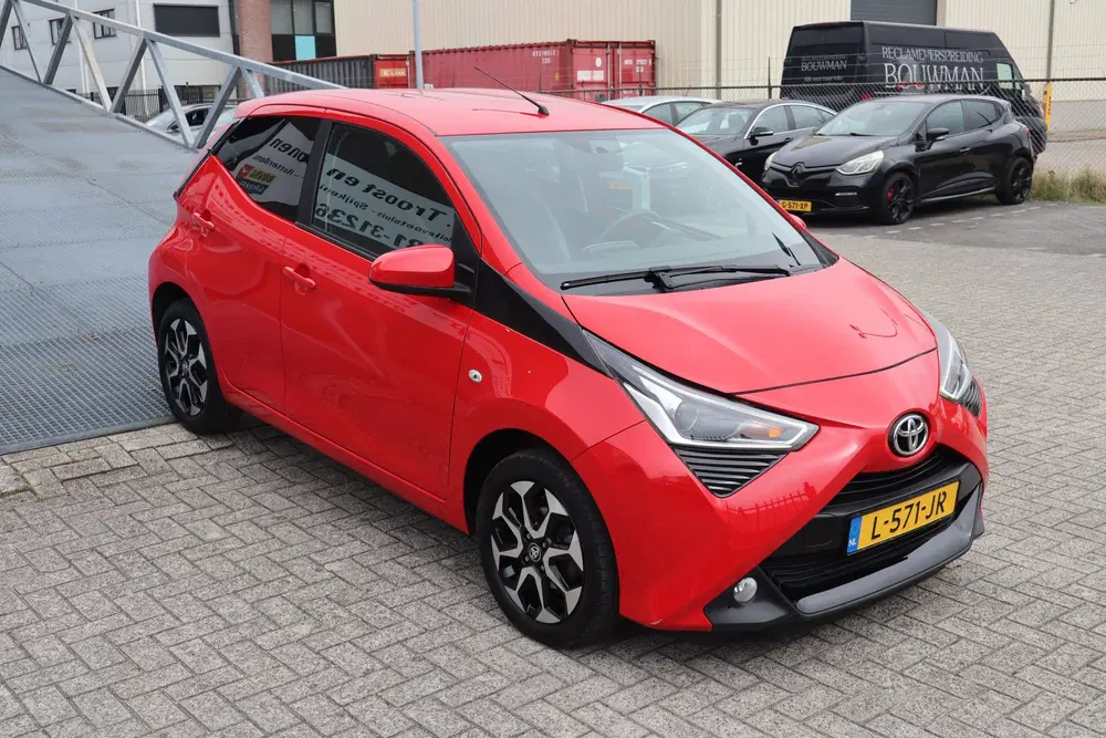 Toyota Aygo 1.0 VVT-i x-joy Automaat Nederlandse auto uit 2021, foto 8