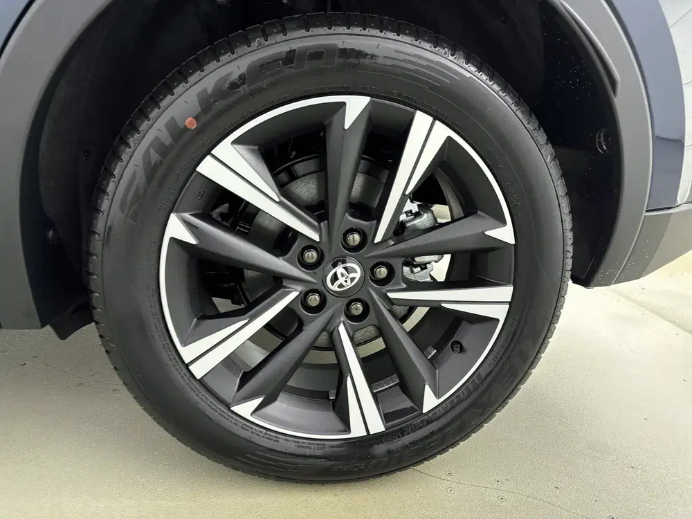 Toyota C-HR 2.0 Plug-in Hybrid 220 Dynamic uit 2026, foto 11