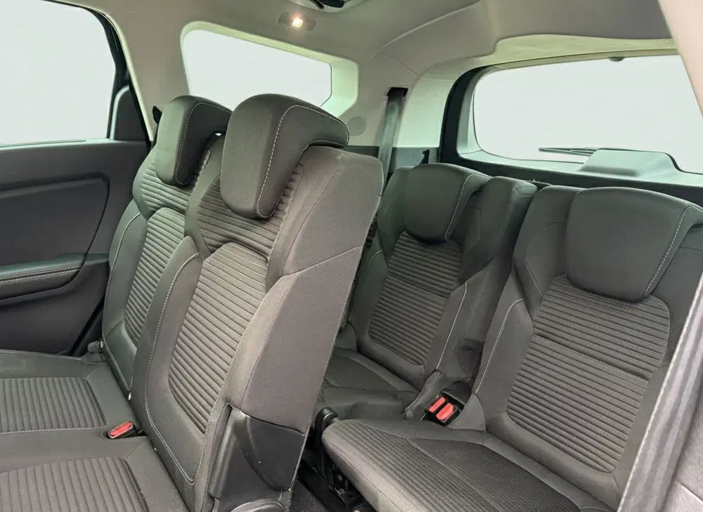 Renault Grand Scenic Grand Scénic 1.3 TCe Business 7p. uit 2022, foto 4