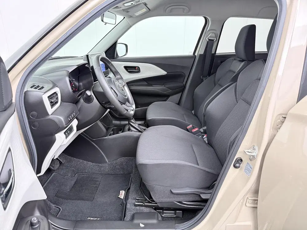 Suzuki Swift 1.2 Select Smart Hybrid Automaat uit 2026, foto 10
