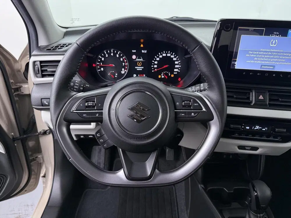 Suzuki Swift 1.2 Select Smart Hybrid Automaat uit 2026, foto 11
