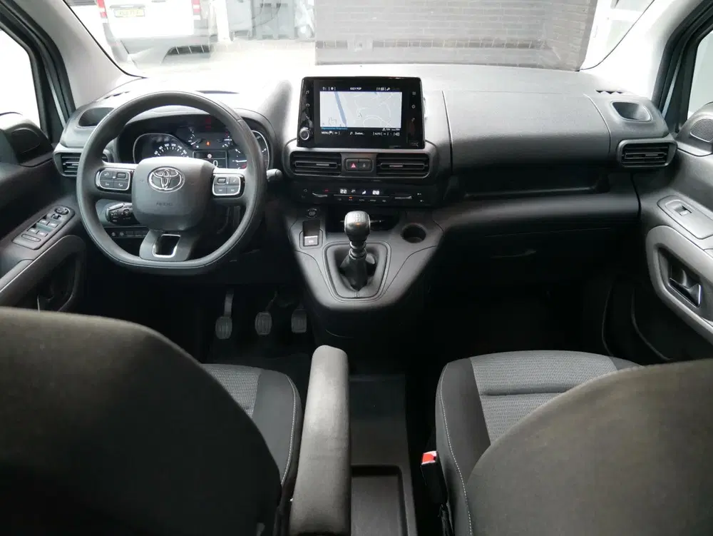 Toyota Proace City 1.2 Turbo Dynamic Navi+Bt uit 2020, foto 4