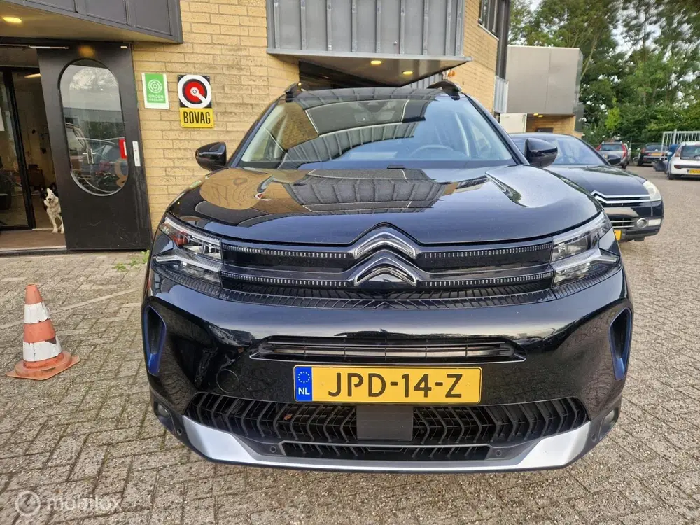 Citroën C5 Aircross Citroen C5 Aircross 1.6 Plug-in Hybrid 225 uit 2022, foto 4