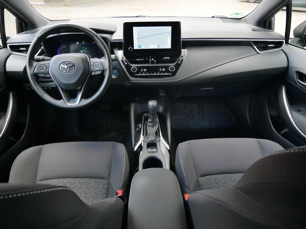 Toyota Corolla 2.0 Hybrid Team D GR Navi+BT uit 2022, foto 4