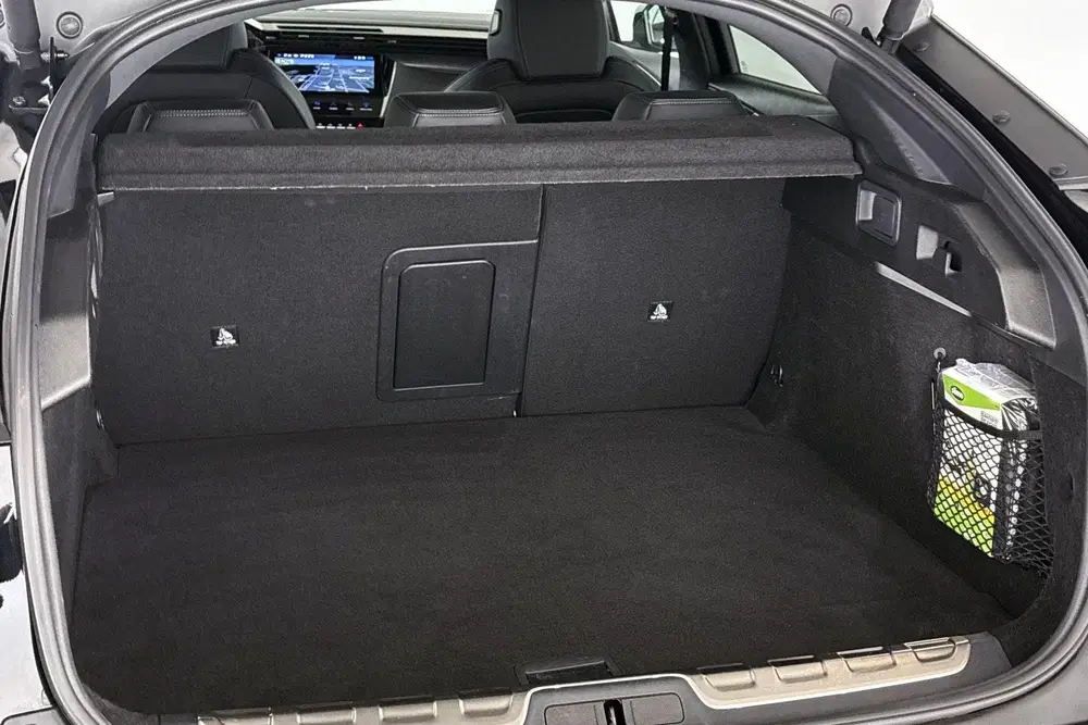 Peugeot 408 1.6 HYbrid 225 EAT8 GT FOCAL Alcantara Mas uit 2025, foto 10
