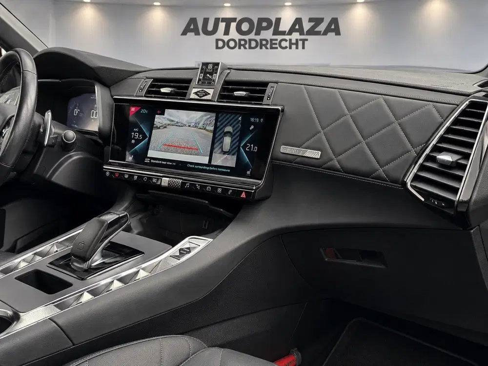 DS Automobiles DS 7 Crossback DS 7 Crossback E-Tense 4x4 Executive uit 2020, foto 15