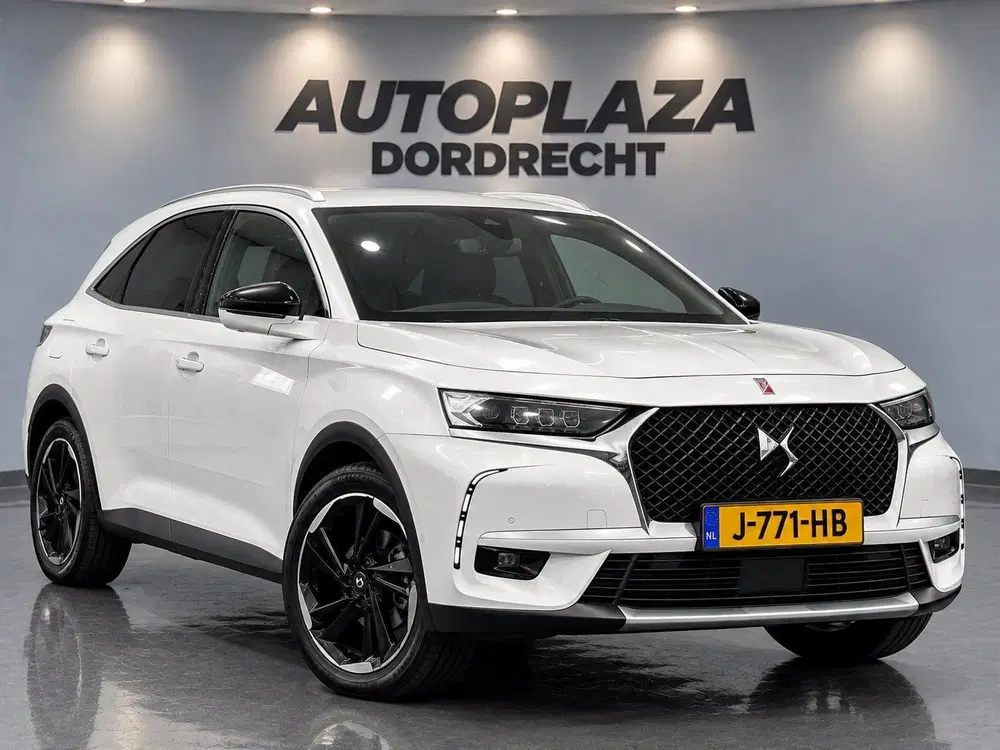 DS Automobiles DS 7 Crossback DS 7 Crossback E-Tense 4x4 Executive uit 2020, foto 4