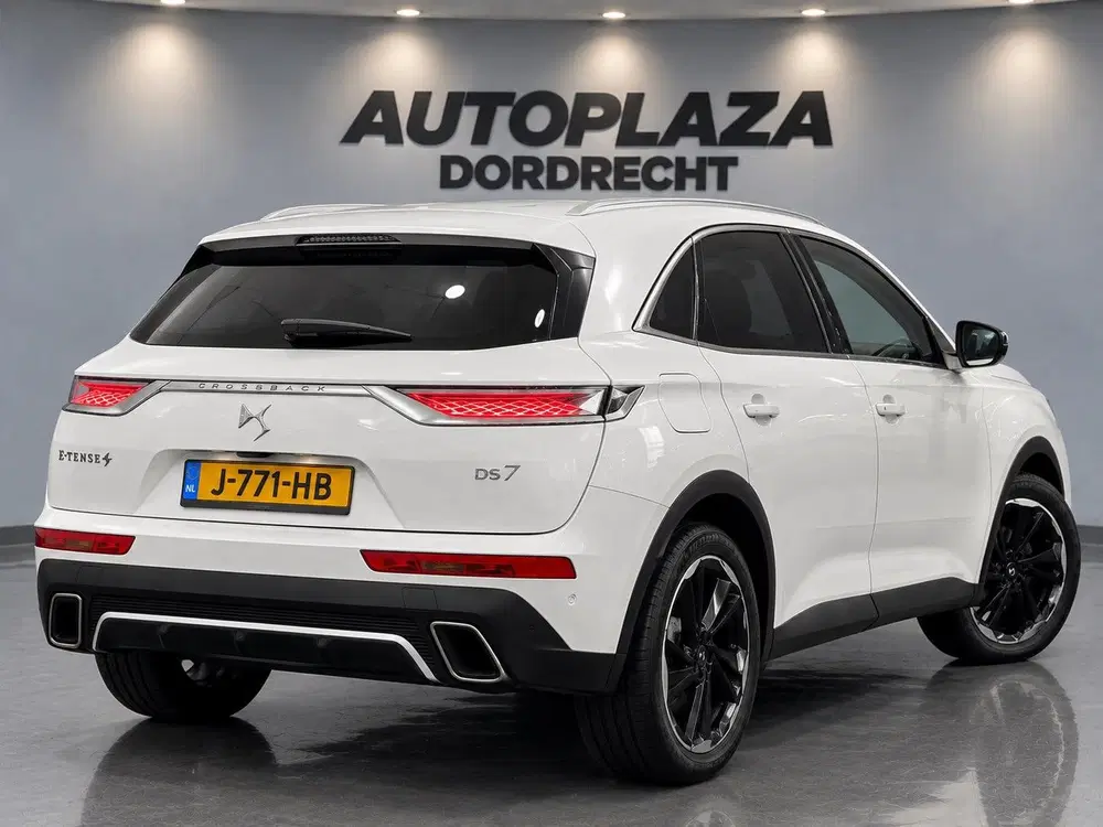 DS Automobiles DS 7 Crossback DS 7 Crossback E-Tense 4x4 Executive uit 2020, foto 7