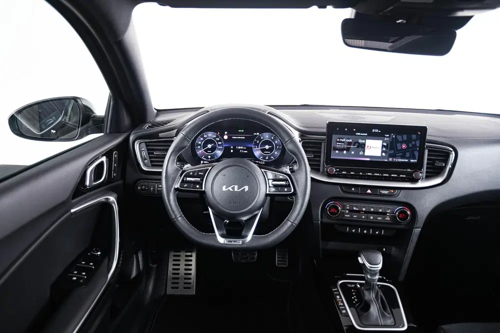 Kia XCeed 1.5 T-GDi GT-PlusLine Panoramdak uit 2025, foto 14