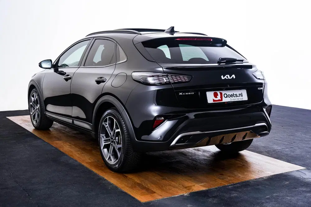 Kia XCeed 1.5 T-GDi GT-PlusLine Panoramdak uit 2025, foto 2