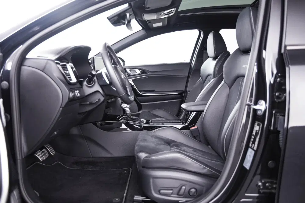 Kia XCeed 1.5 T-GDi GT-PlusLine Panoramdak uit 2025, foto 4
