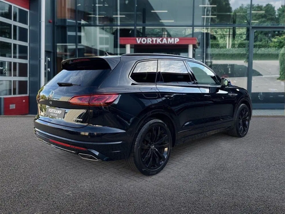 Volkswagen Touareg 3.0 TSI R EHYBRID 4MOTION PANO-DAK uit 2022, foto 5