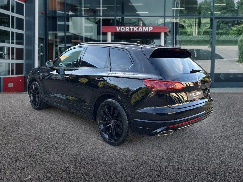Volkswagen Touareg 3.0 TSI R EHYBRID 4MOTION PANO-DAK uit 2022, foto 7