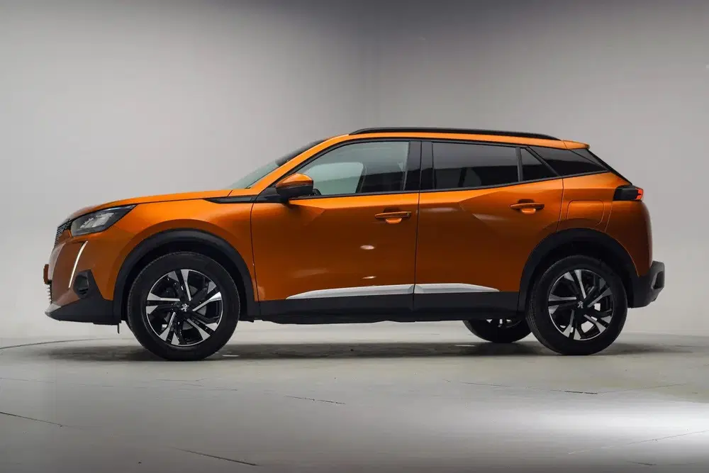 Peugeot 2008 1.2 PureTech Allure Pack Aut. [ LED Apple uit 2021, foto 2