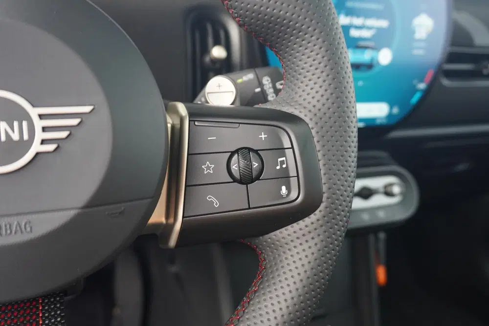 Mini John Cooper Works Cooper S John Cooper Works uit 2026, foto 13