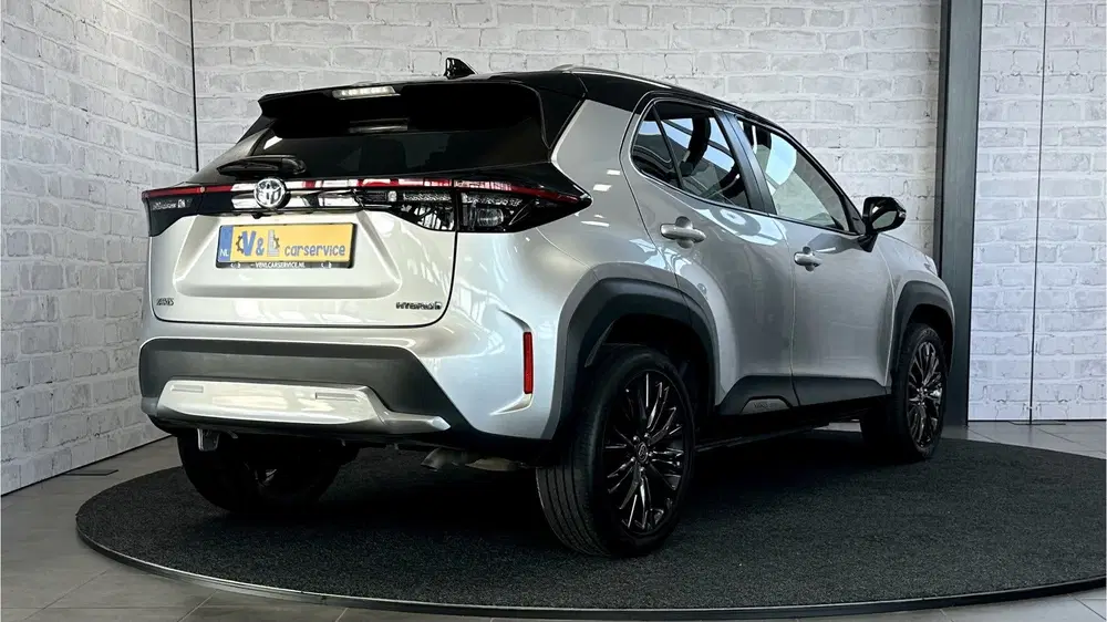 Toyota Yaris Cross 1.5 Hybrid Adventure uit 2022, foto 12