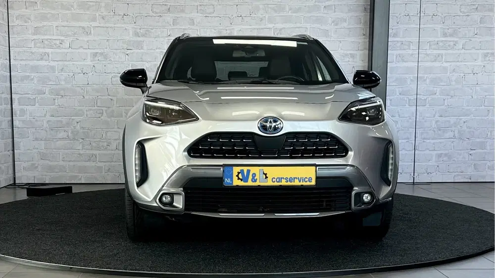 Toyota Yaris Cross 1.5 Hybrid Adventure uit 2022, foto 2