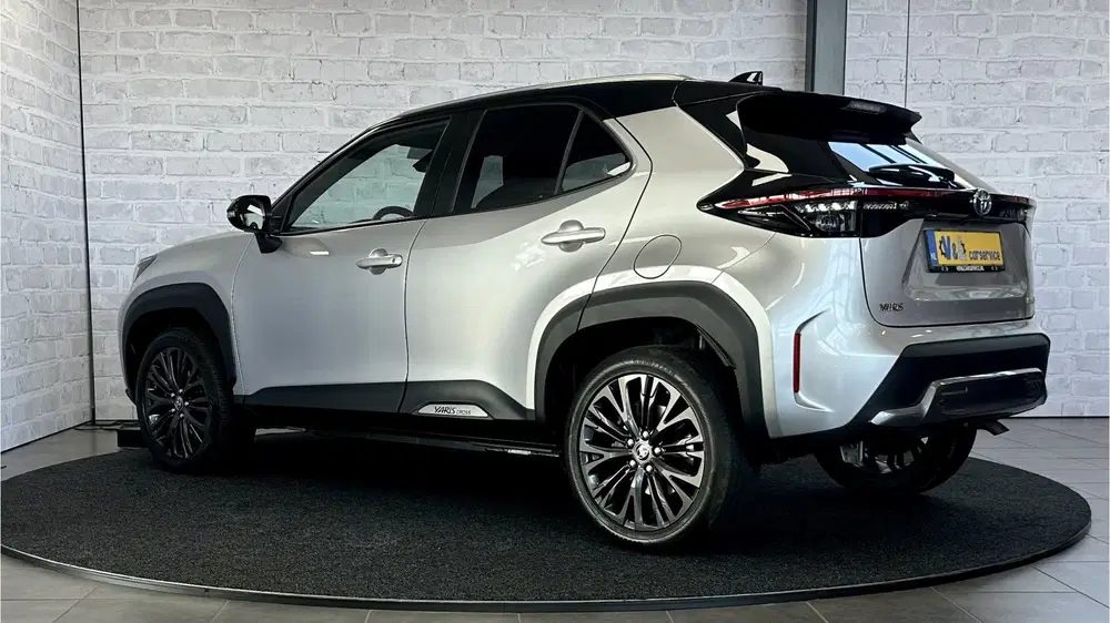 Toyota Yaris Cross 1.5 Hybrid Adventure uit 2022, foto 9