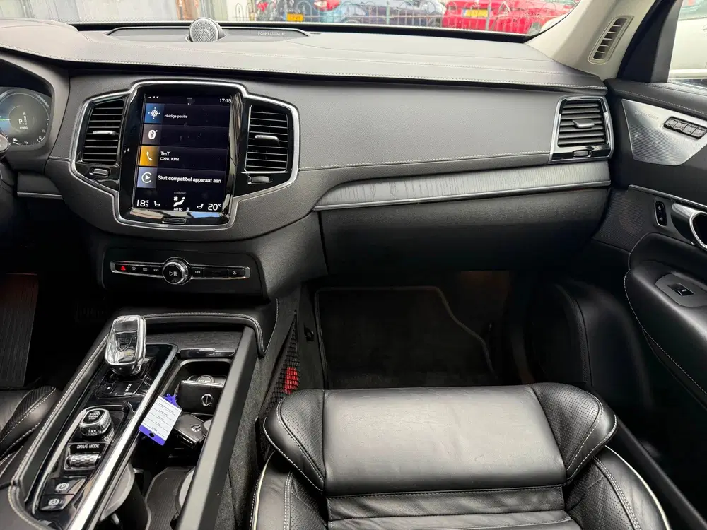 Volvo XC90 2.0 T8 Twin Engine AWD Inscription uit 2019, foto 10