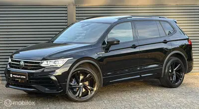Volkswagen Tiguan Allspace 1.5 TSI R-Line 7p. pano 360 Leder uit 2022