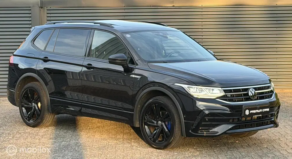 Volkswagen Tiguan Allspace 1.5 TSI R-Line 7p. pano 360 Leder uit 2022, foto 11