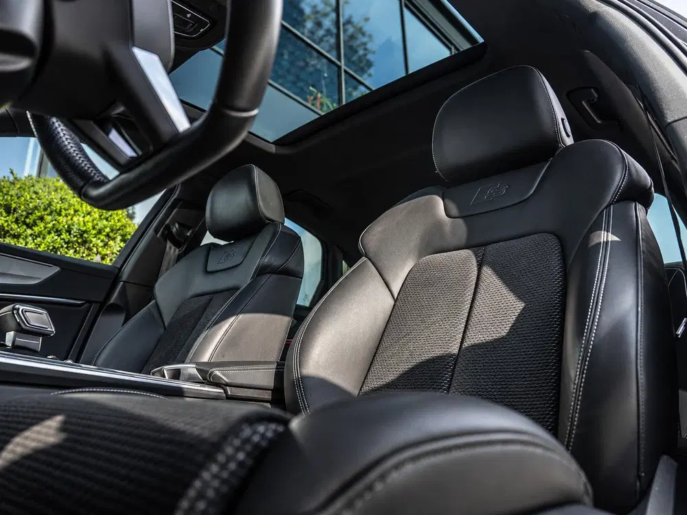 Audi A6 55 TFSI e Quattro Competition uit 2020, foto 12