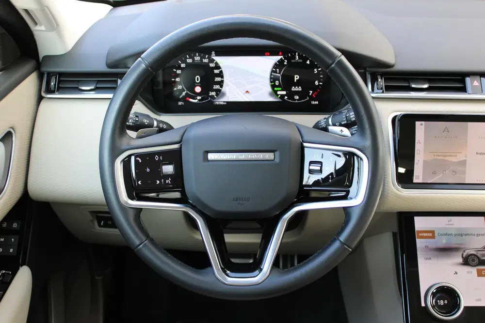 Land Rover Range Rover Velar 2.0 P400e S uit 2023, foto 10