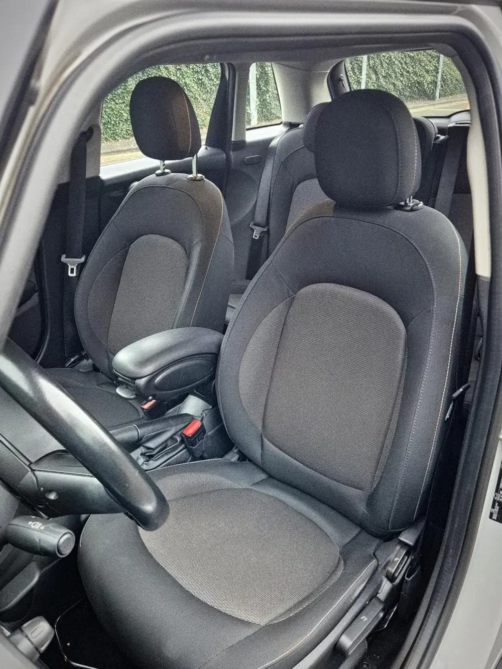 Mini Cooper 1.5 136pk 5-Deurs uit 2021, foto 7