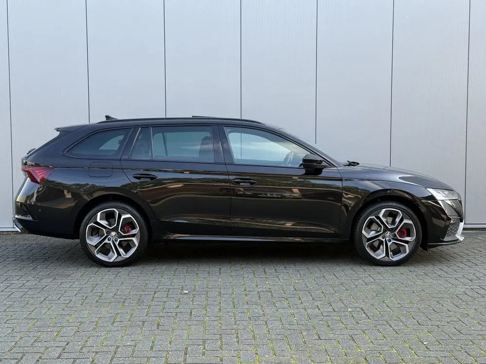 Skoda Octavia 1.4 TSI RS iV Business 245PK Stoelmass. uit 2022, foto 4